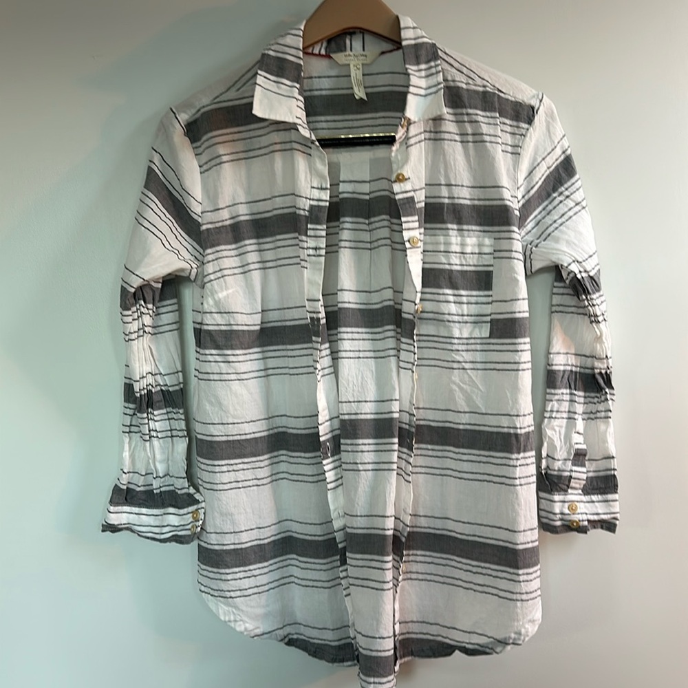 Womens Matilda Jane Johanna Gaines cotton button down blouse shirt small EUC